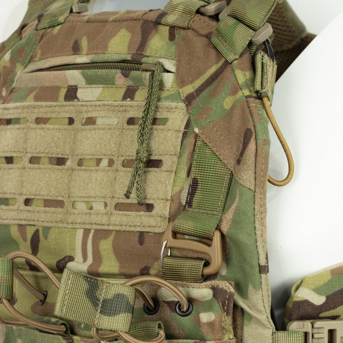 Плитоноска Tailor M-24 с системой быстрого сброса Multicam Плитоноска Tailor M-24 с системой быстрого сброса Multicam