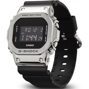 Часы Casio GM-5600-1ER G-Shock., Silver