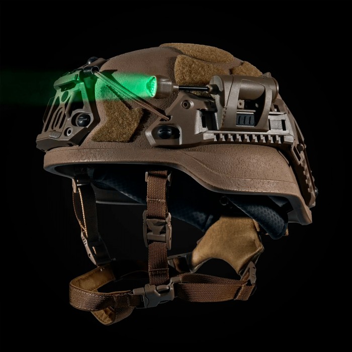 Тактический фонарь на шлем MPLS CHARGE LT-09-T, Coyote Тактический фонарь на шлем MPLS CHARGE LT-09-T, Coyote