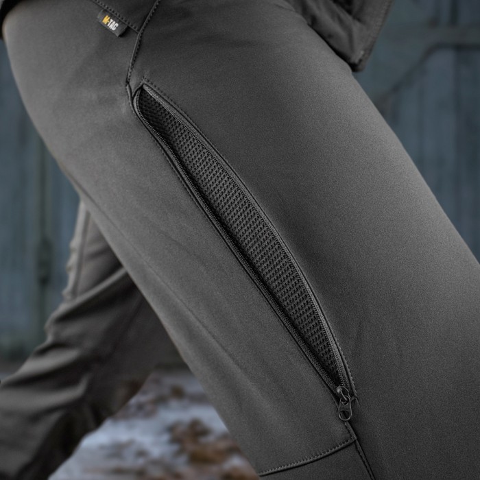 Брюки тактические зимние M-Tac Soft Shell Winter, Black Брюки тактические зимние M-Tac Soft Shell Winter, Black