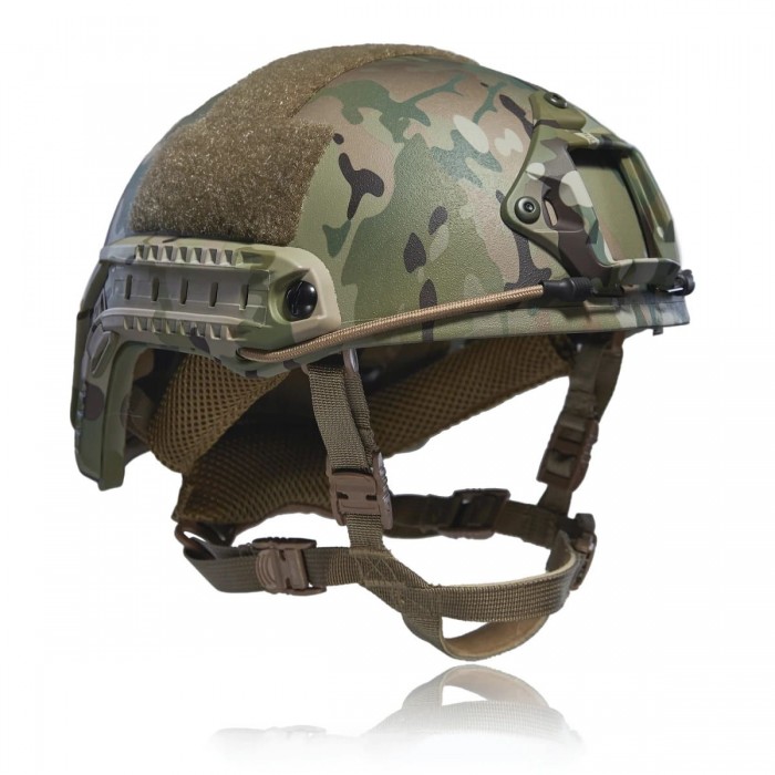 шолом із релінгами FAST multicam шолом із релінгами FAST multicam