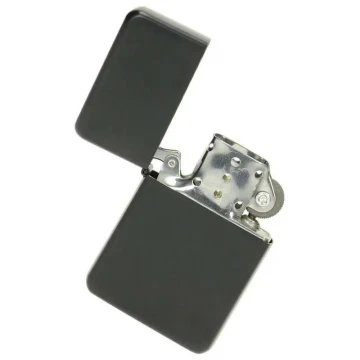 Зажигалка бензиновая MIL-TEC US Lighter Black