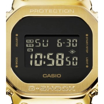 Часы Casio GM-5600G-9ER G-Shock., Gold